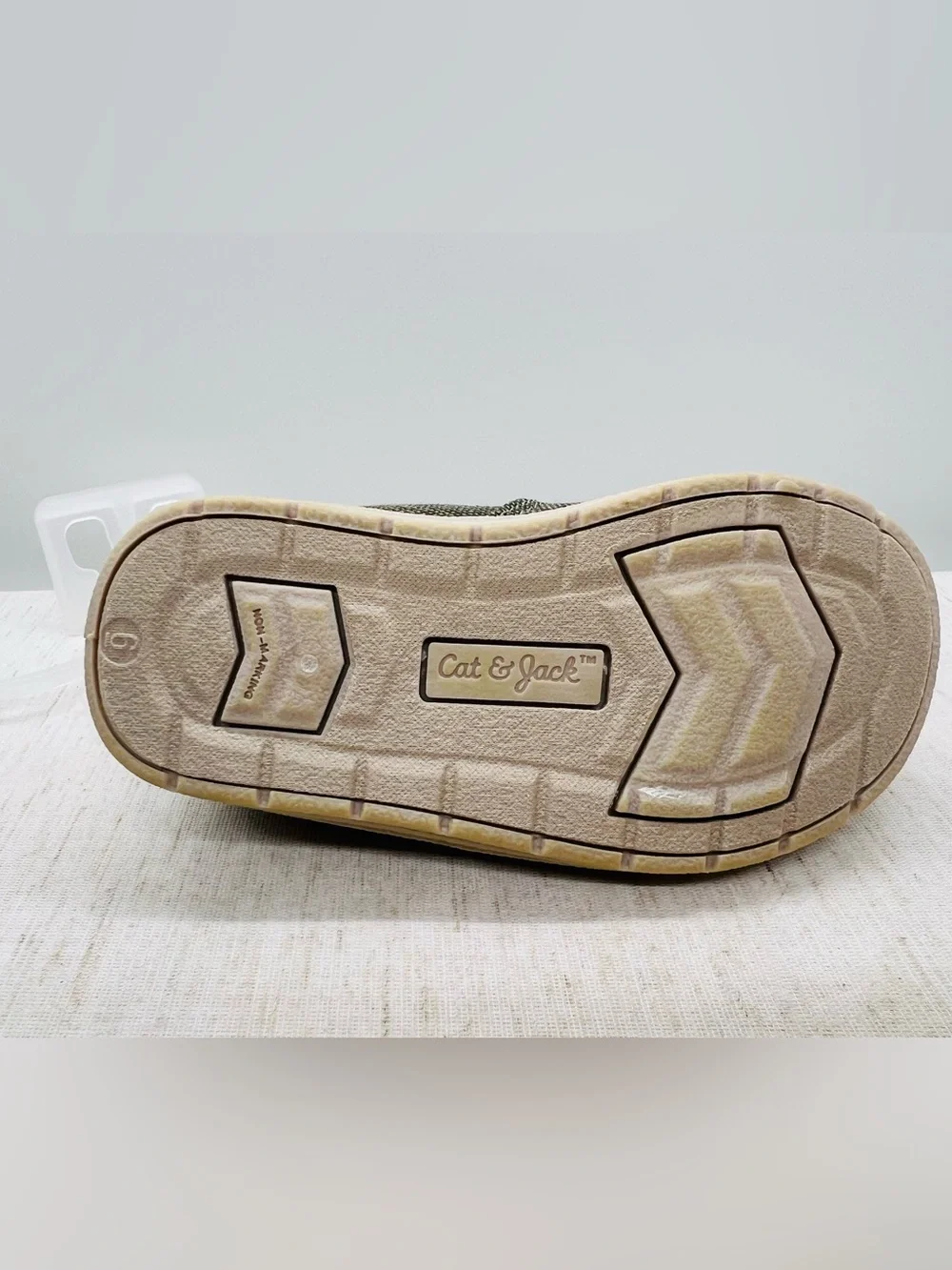 New Cat & Jack BOYS SLIP ON Loafer Size 6 SINGLE LEFT ONLY Amputee olive green
